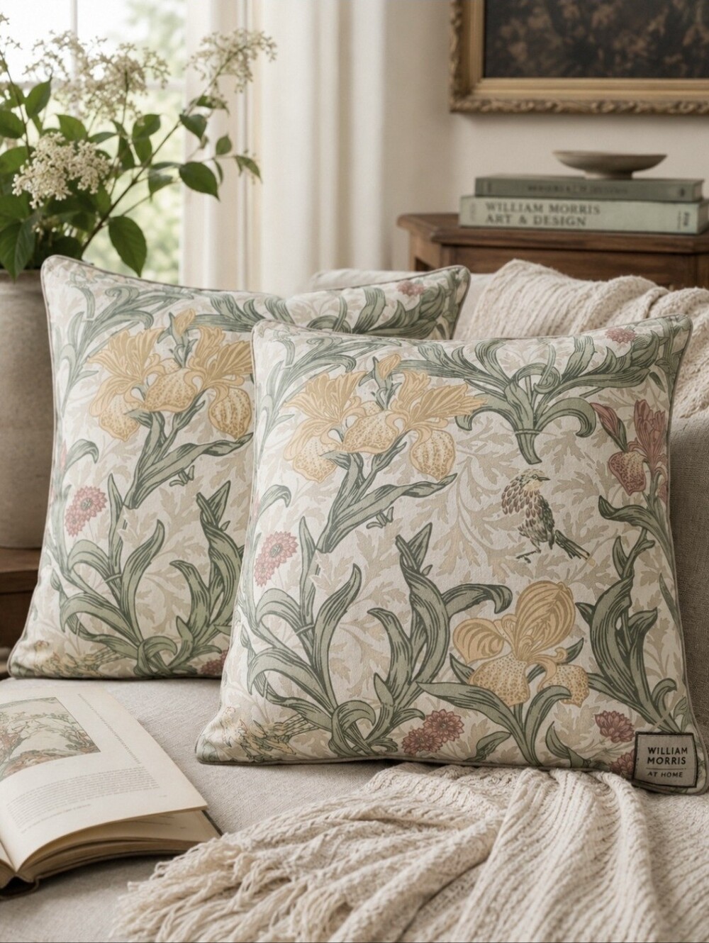 NWT William Morris At Home Summer Iris 20x20 Throw Pillows Set of 2 Reversible